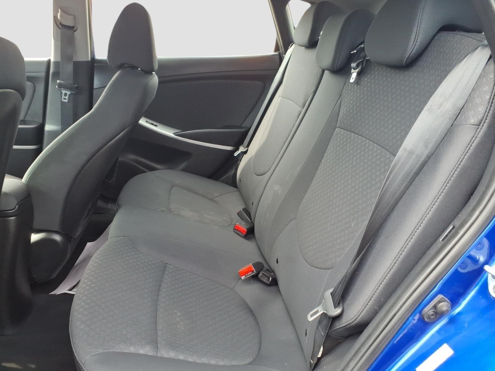2013 Hyundai ACCENT SE