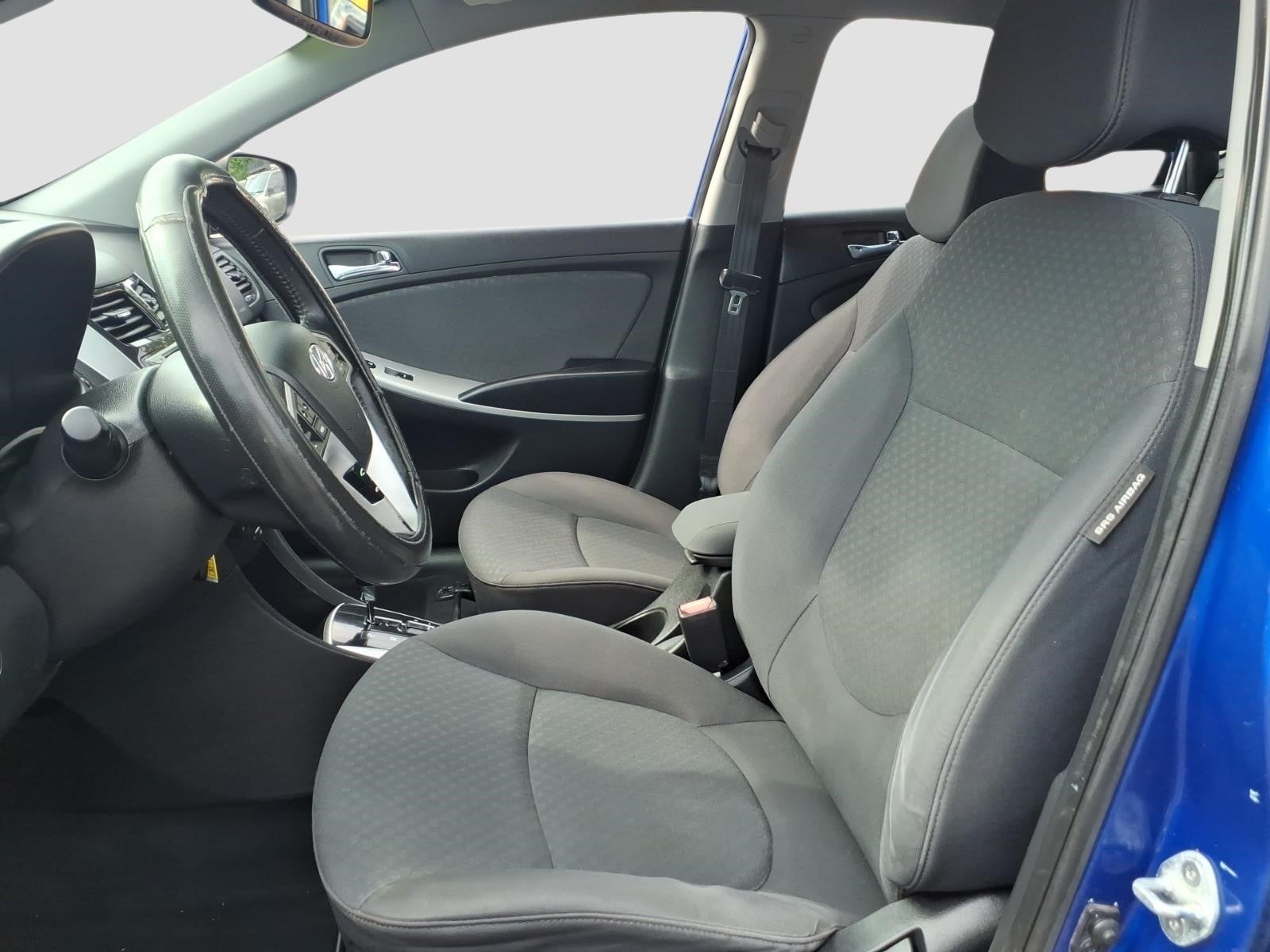 2013 Hyundai ACCENT SE