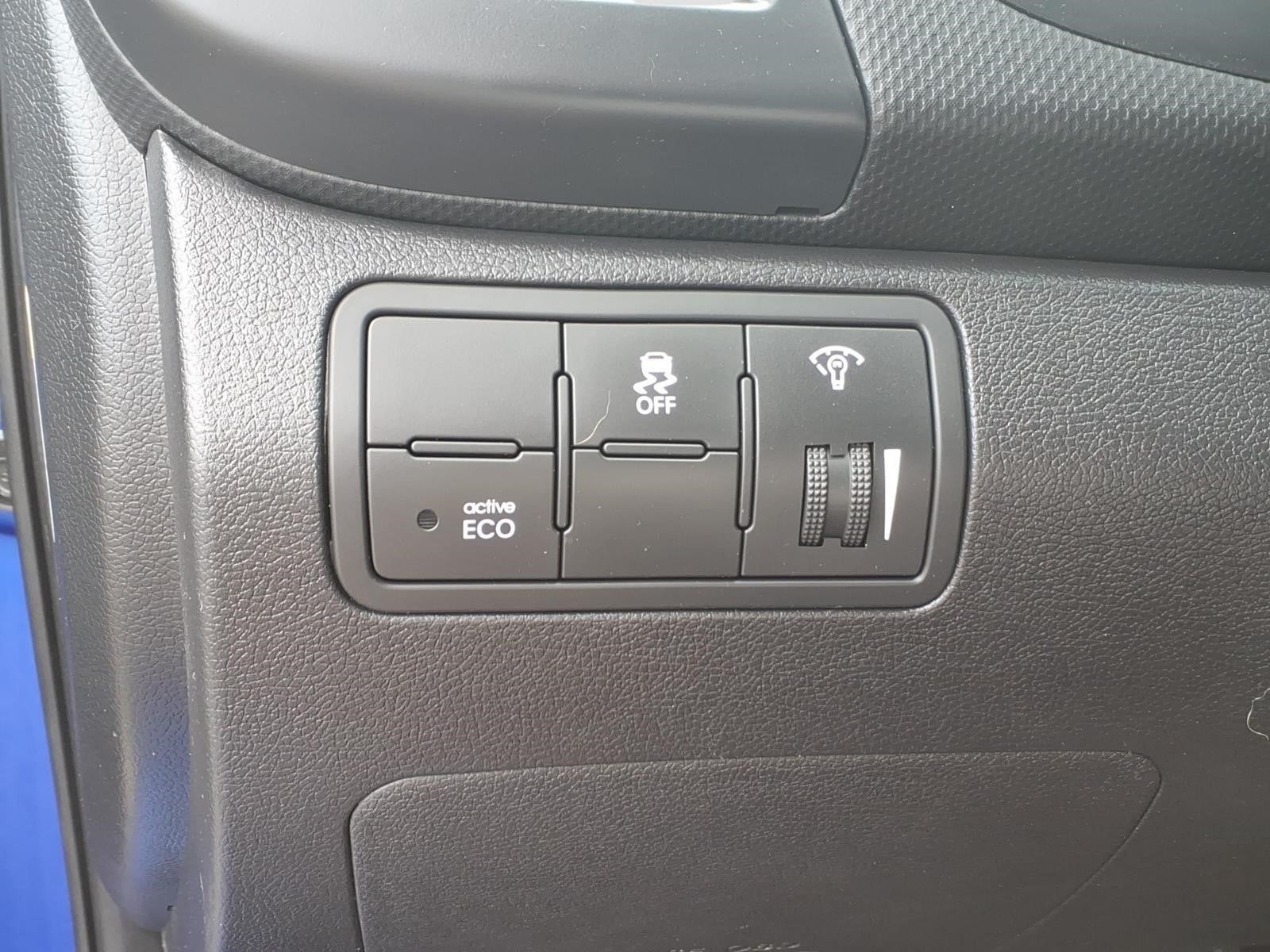 2013 Hyundai ACCENT SE