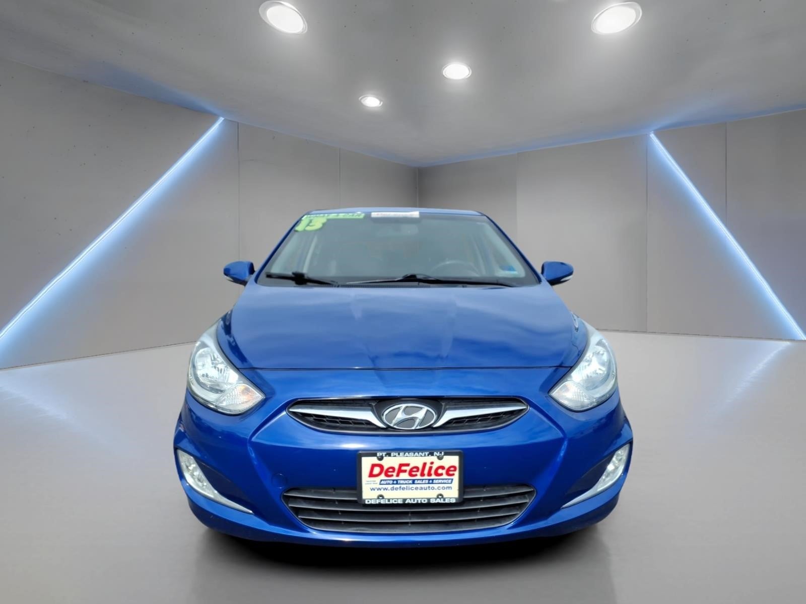 2013 Hyundai ACCENT SE