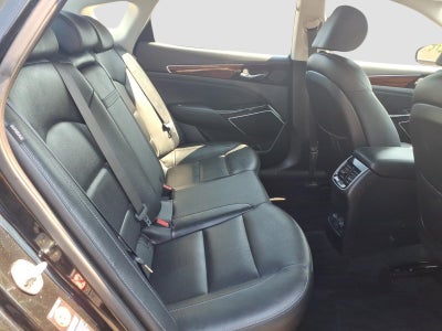 2019 Kia Cadenza Premium