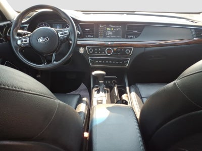 2019 Kia Cadenza Premium