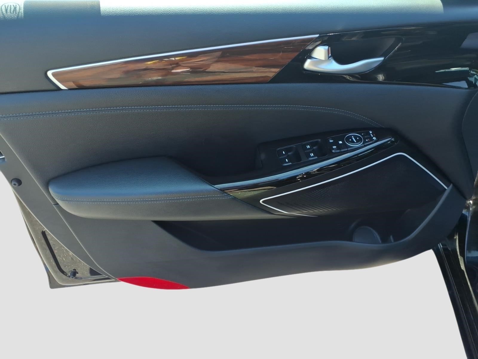 2019 Kia Cadenza Premium