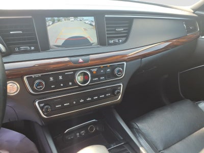 2019 Kia Cadenza Premium