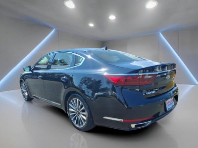 2019 Kia Cadenza Premium