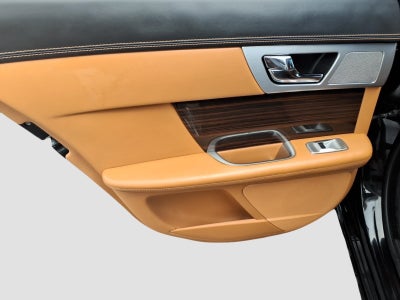 2015 Jaguar XF 3.0 Portfolio