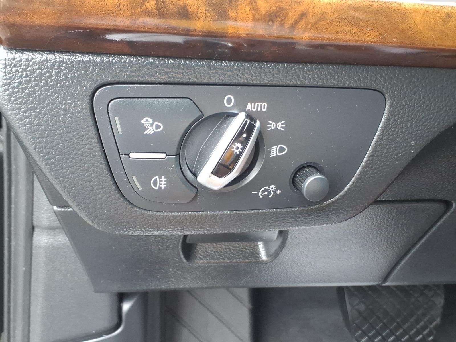 2018 Audi Q5 2.0T quattro Premium Plus