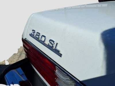 1985 Mercedes-Benz 380-Class 380 SL