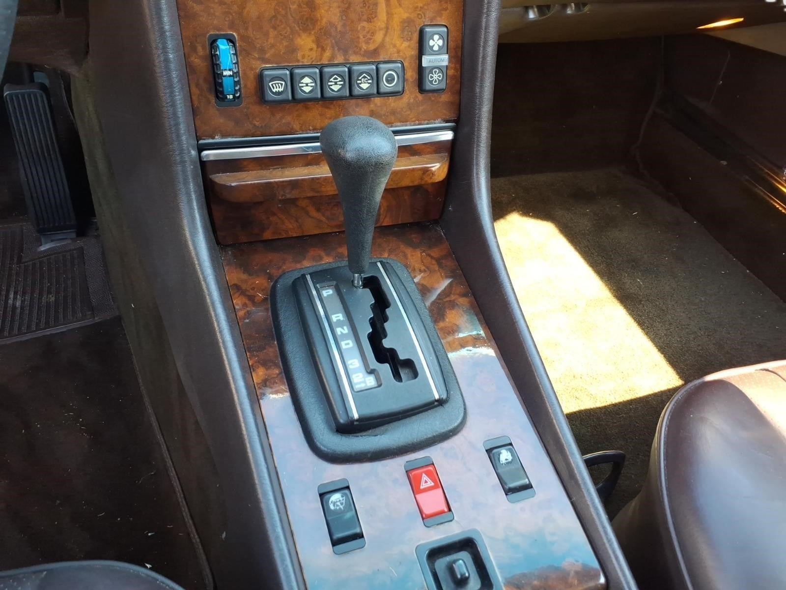 1985 Mercedes-Benz 380-Class 380 SL