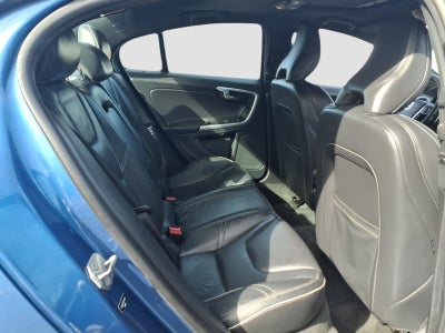 2017 Volvo S60 T6 R-Design Platinum
