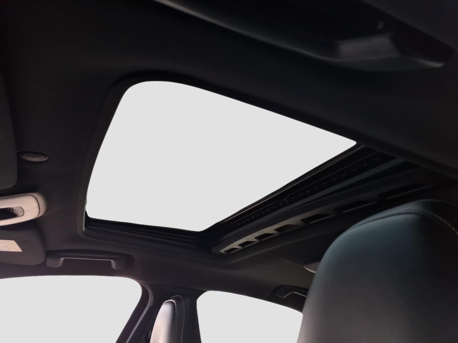 2017 Volvo S60 T6 R-Design Platinum