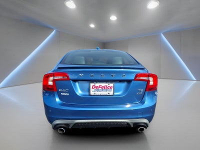 2017 Volvo S60 T6 R-Design Platinum